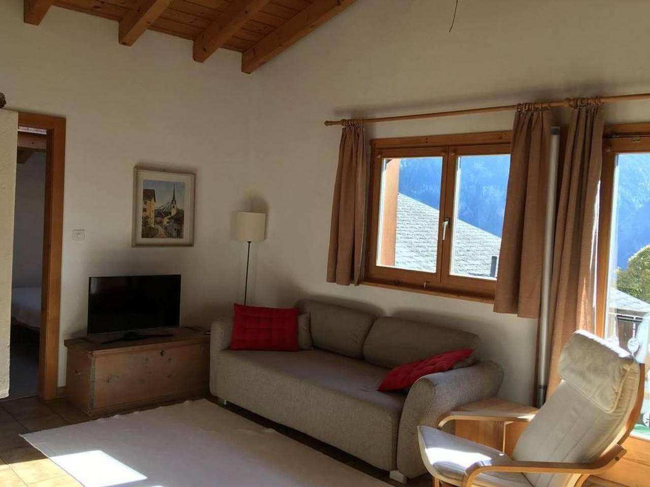 Ganze Wohnung, Aussichtsreiche Dachwohnung 'Ramoz' mitten im Do in Alvaneu, Plessur Alpen