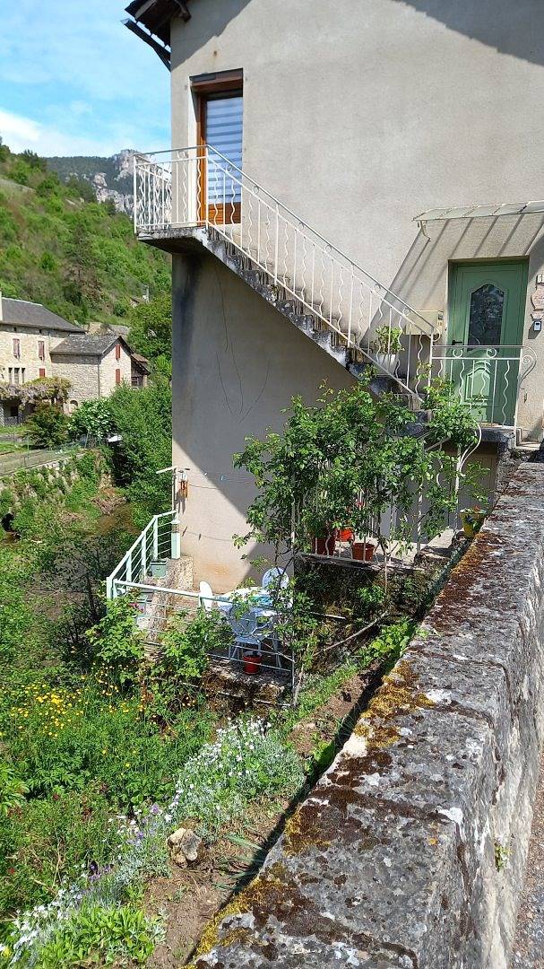 Gîte pour 4 personnes, avec jardin et terrasse