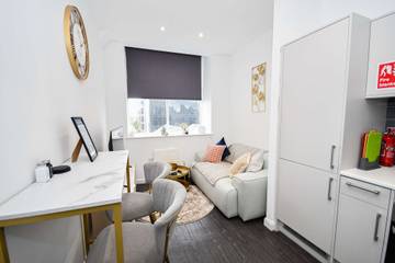 Apartment for 2 People in Bradford, West Yorkshire, Photo 4