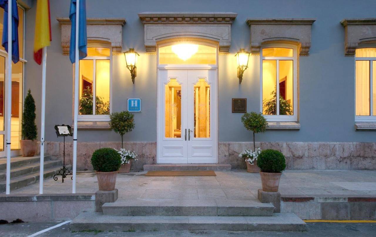 Hotel para 10 personas con terraza in Cangas de Onís, Lagos de Covadonga