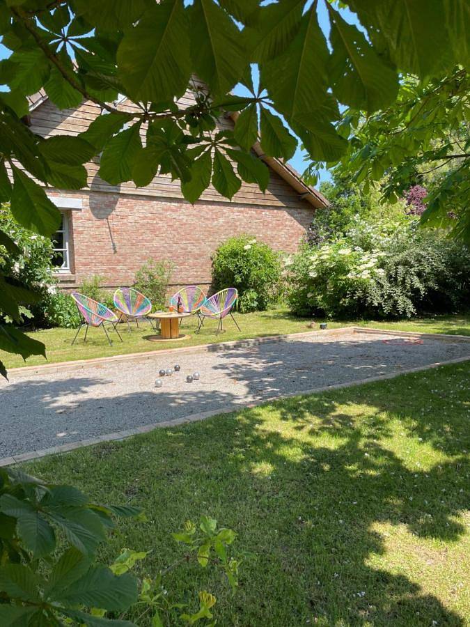 Chambre d’hôte pour 2 personnes, avec terrasse ainsi que jardin et vue dans le Pas-de-Calais