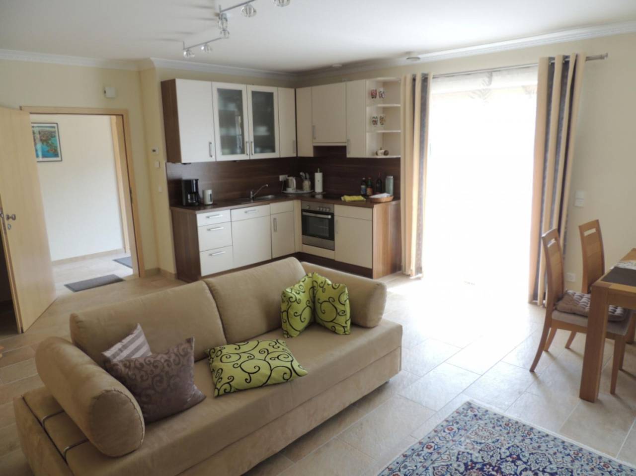 Ganze Wohnung, Ferienwohnung am Rosengarten in Weißensee, Bayerisch Schwaben