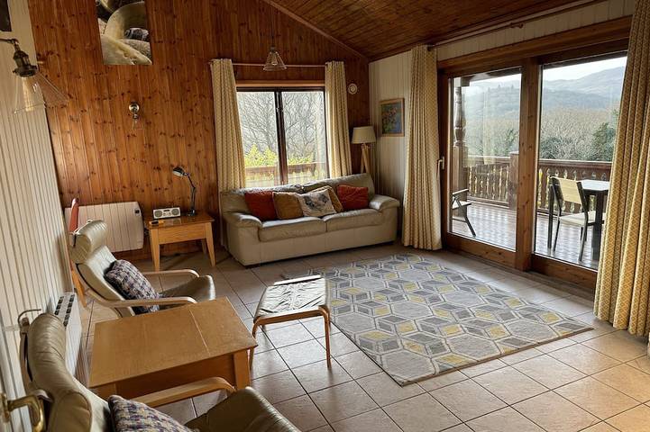 Log cabin for 6 people, with Terrace in County Wicklow