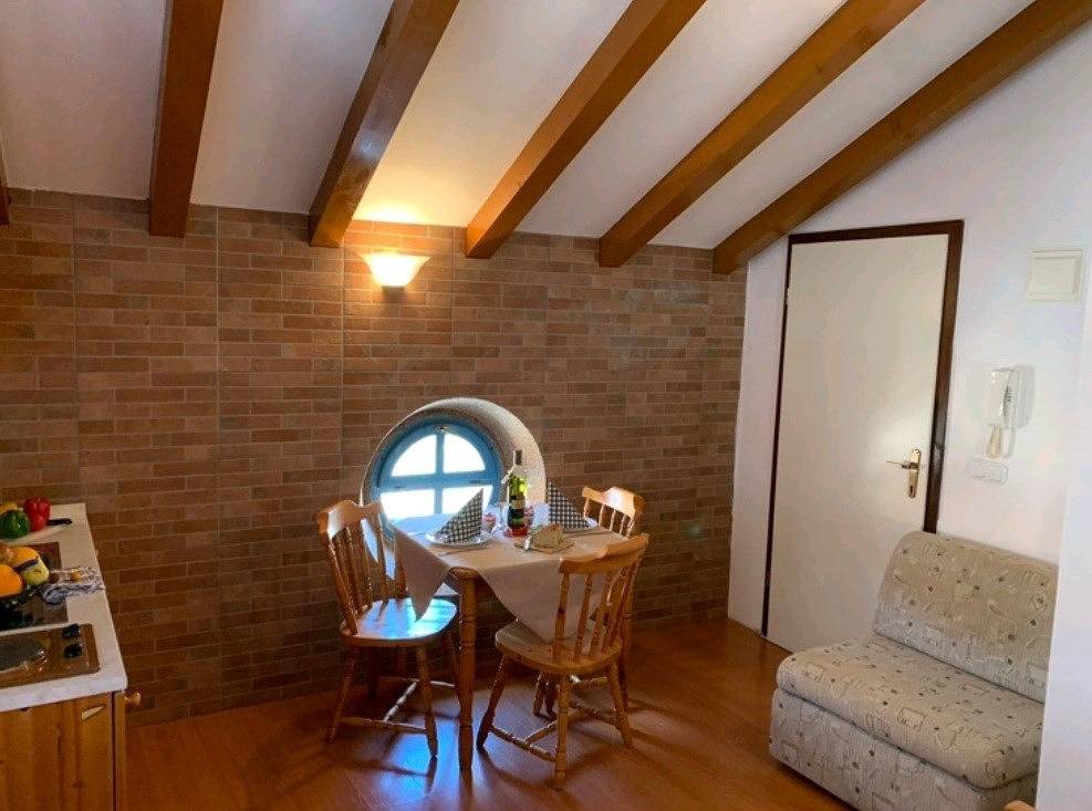 Geheel appartement, Vakantieappartement voor 2 personen in Vrsar, Općina Vrsar