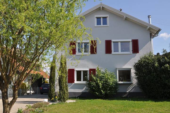 Ferienwohnung für 4 Personen, mit Terrasse und Garten in Heitersheim