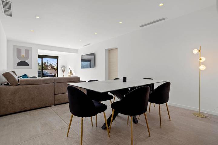 Villa pour 8 personnes, avec terrasse et piscine à Le Cannet - 3