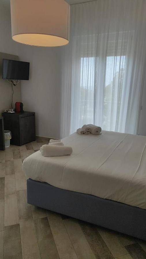 Double or Twin Room with Private Bathroom in Sapri, Cilento Coast