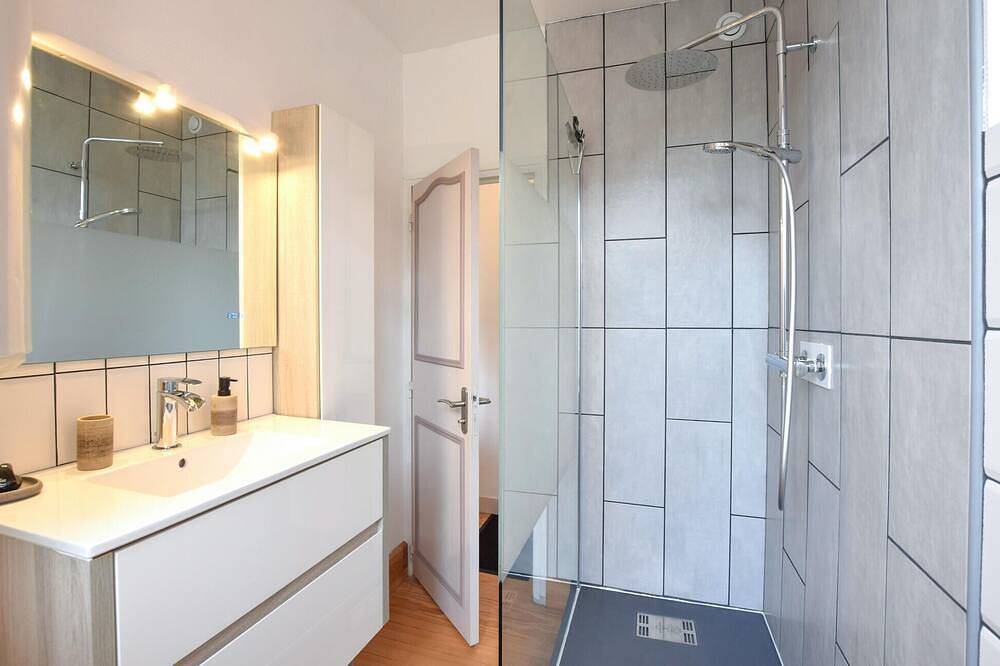 Ganze Wohnung, Gemütliche Wohnung in. in Cherbourg-Octeville, Cherbourg-en-Cotentin