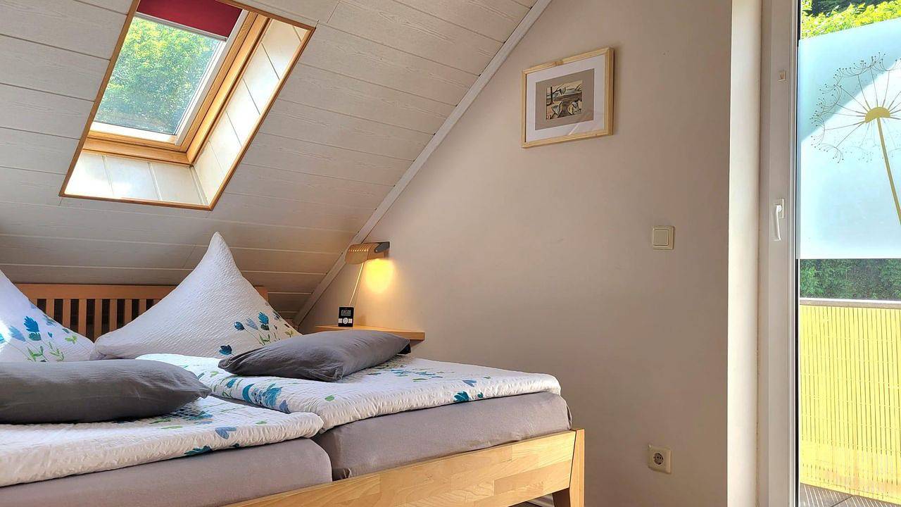 Ganze Ferienwohnung, Ferienwohnung für 4 Personen (95 m²) in Bad Neuenahr-Ahrweiler in Bad Neuenahr, Ahrtal