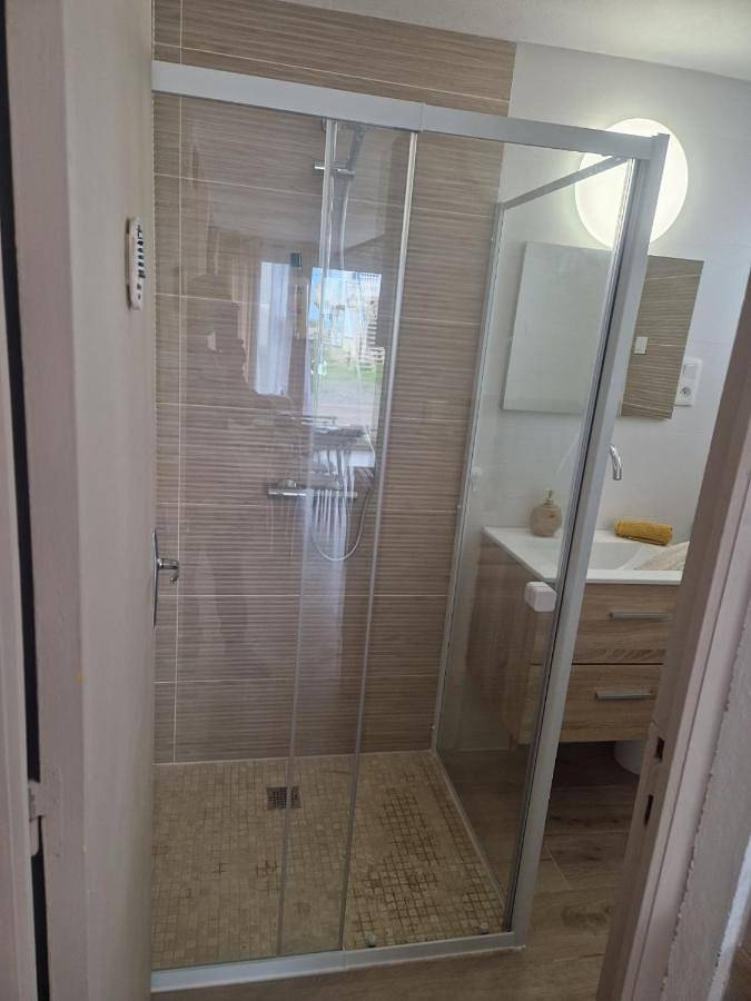 Geheel appartement, Bas de Chalet Santa Giulia in Plage des Chalets, Gruissan