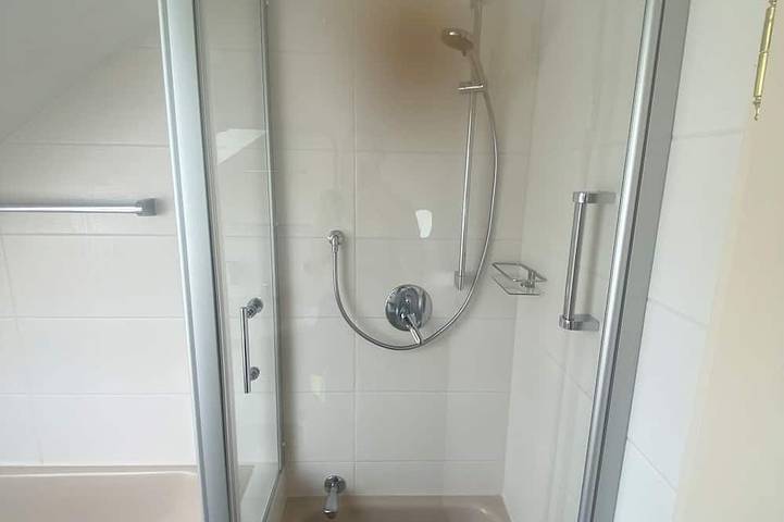 Ganze Wohnung, Gemütliche und großzügige Ferienwohnung am Ries in Bopfingen, Schwäbische Alb Radweg Etappe 1 Region