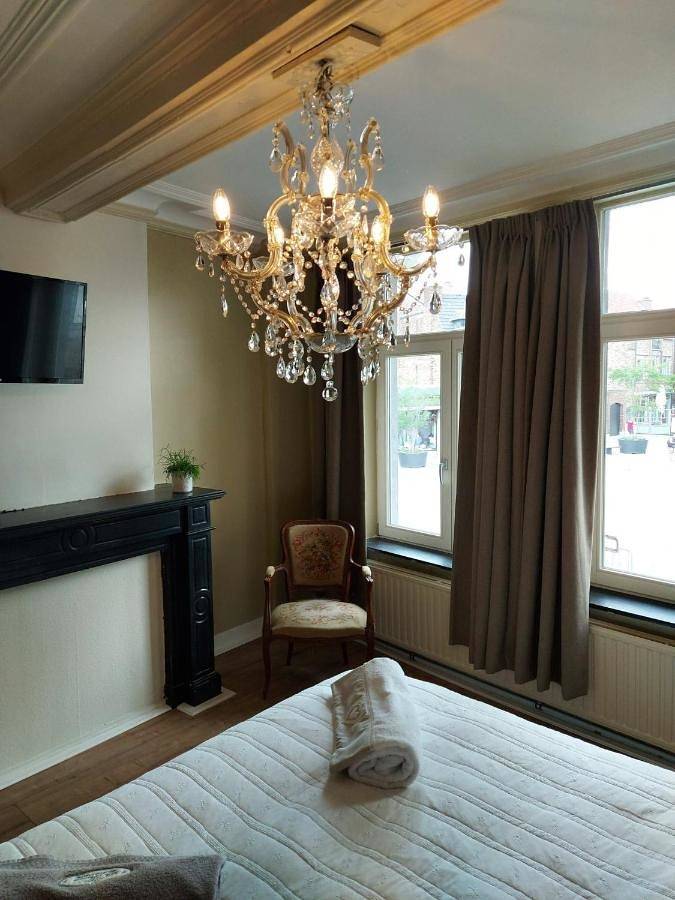 Location de vacances pour 2 personnes, avec vue et terrasse à Tongres - 4