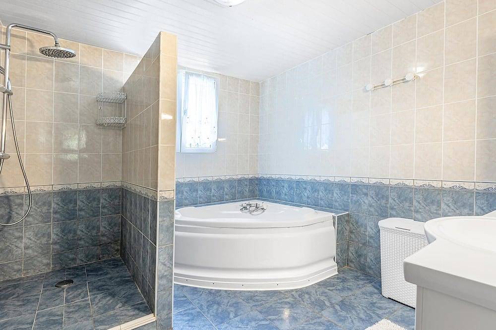 Haustierfreundliches Haus in Roujan in Roujan, Mittelmeerküste (Frankreich)