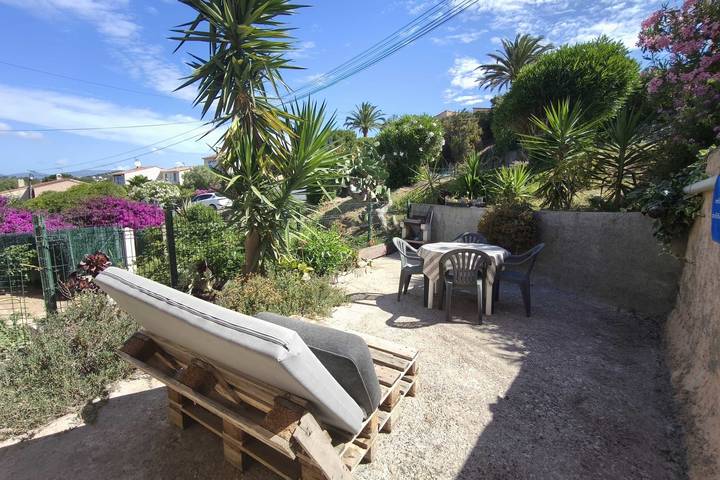 Gîte pour 4 personnes, avec terrasse, animaux acceptés à Albitreccia - 2