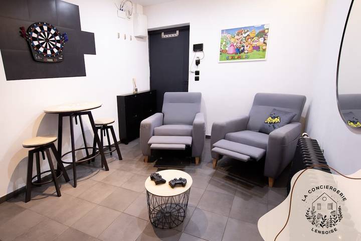 Gîte pour 2 personnes, avec jardin, adapté aux familles à Lens