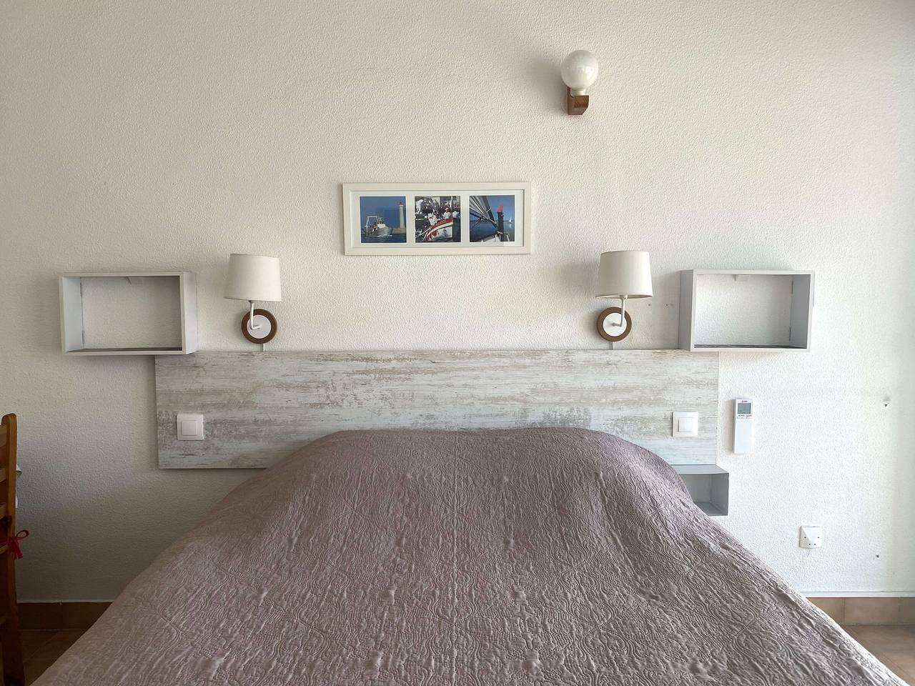 Entire studio, Charming Studio with Terrace, Parking, 15min Walk to Thermal Baths in Balaruc-les-Bains, Mediterranean Coast (France)