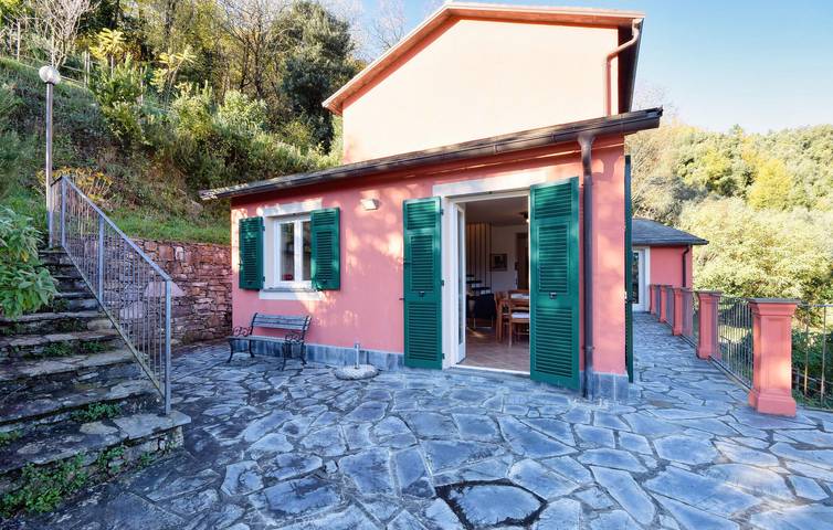 Accogliente appartamento con giardino, terrazza e parcheggio in Sambuceto (Ne), Ne