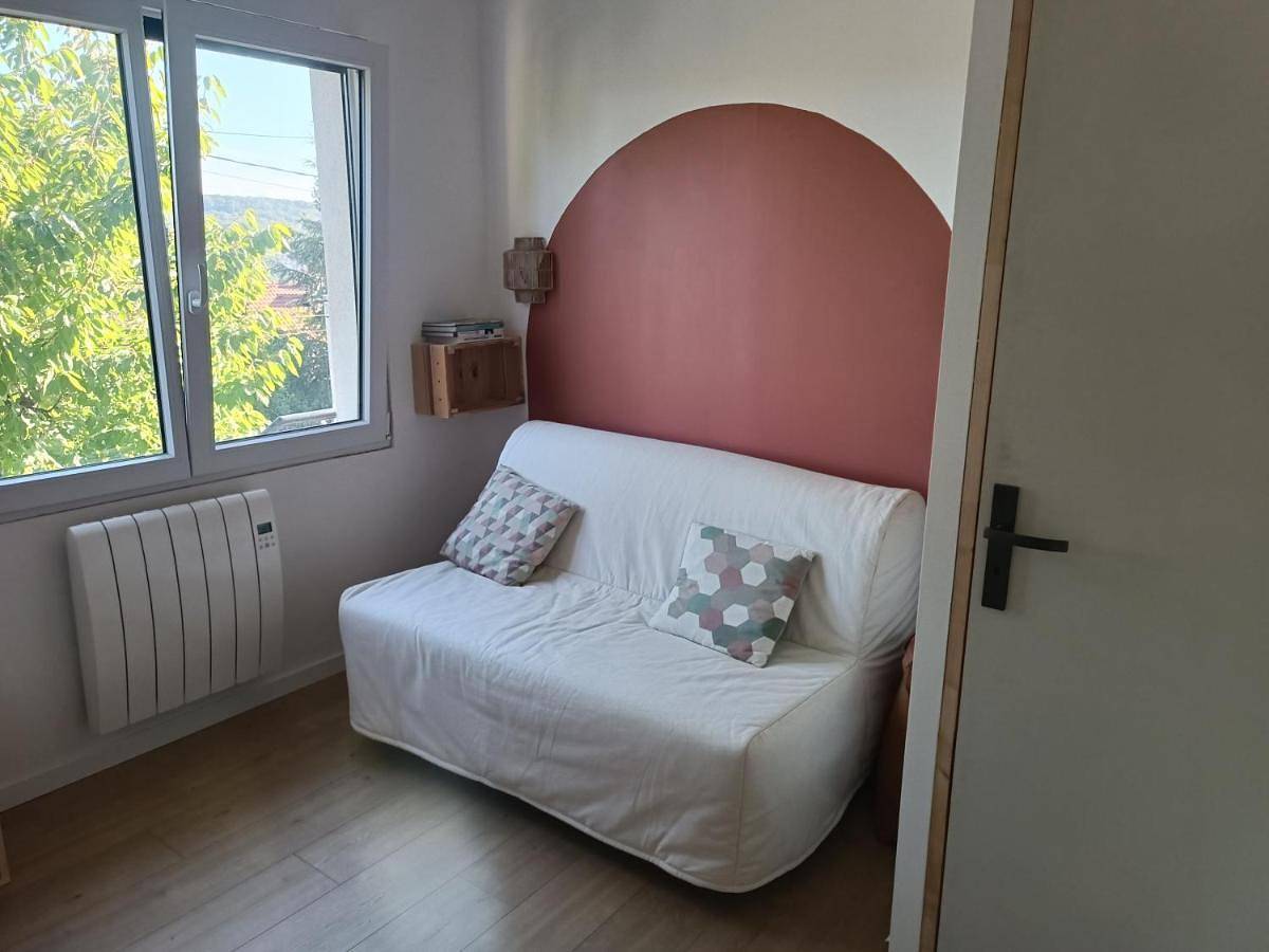 Appartement de vacances entier, Double Room in Palaiseau, Essonne
