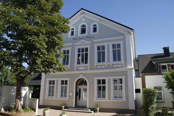 Gästehaus, mit Terrasse und Ausblick