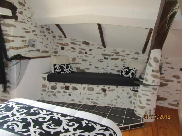 Location de vacances pour 2 personnes, avec terrasse à Ambialet - 4