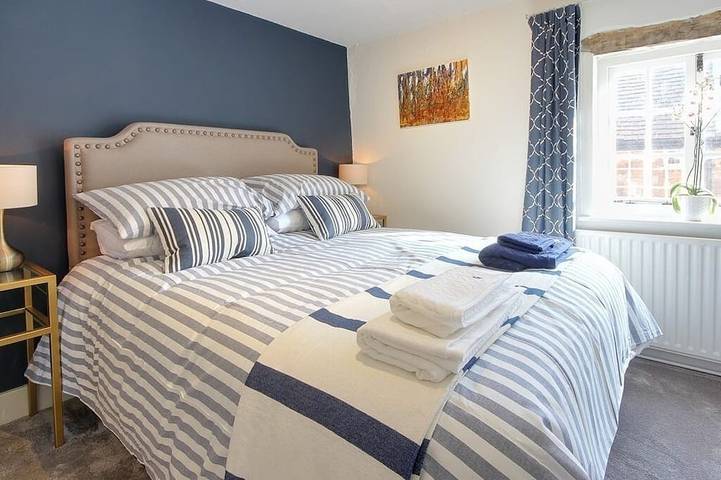 Cottage for 2 people in Surrey Hills