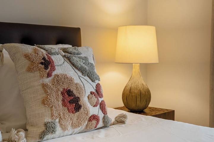 Appartement entier, Excellent Central Luxury, 2 chambres / garage 2Wc, pas besoin de voiture, 8 min à pied de la plage in Cascais e Estoril, Costa de Lisboa