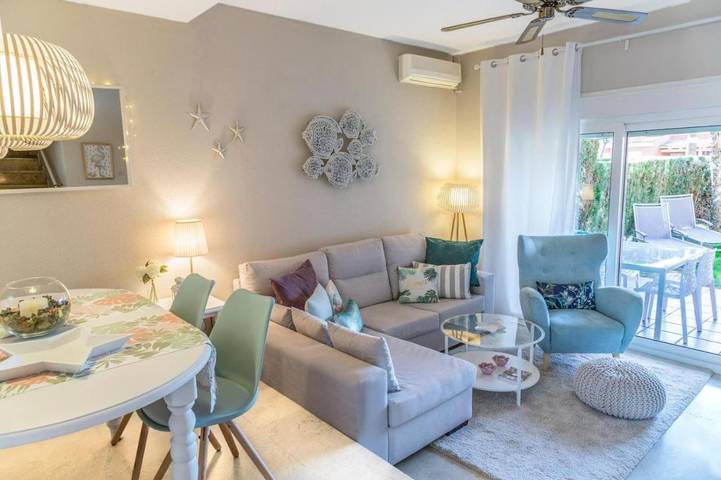 Ferienhaus für 5 Personen, mit Balkon und Pool sowie Ausblick - 1