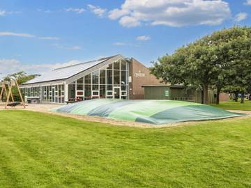 Ferienhaus für 4 Personen, mit Pool und Terrasse, kinderfreundlich in Bork Havn
