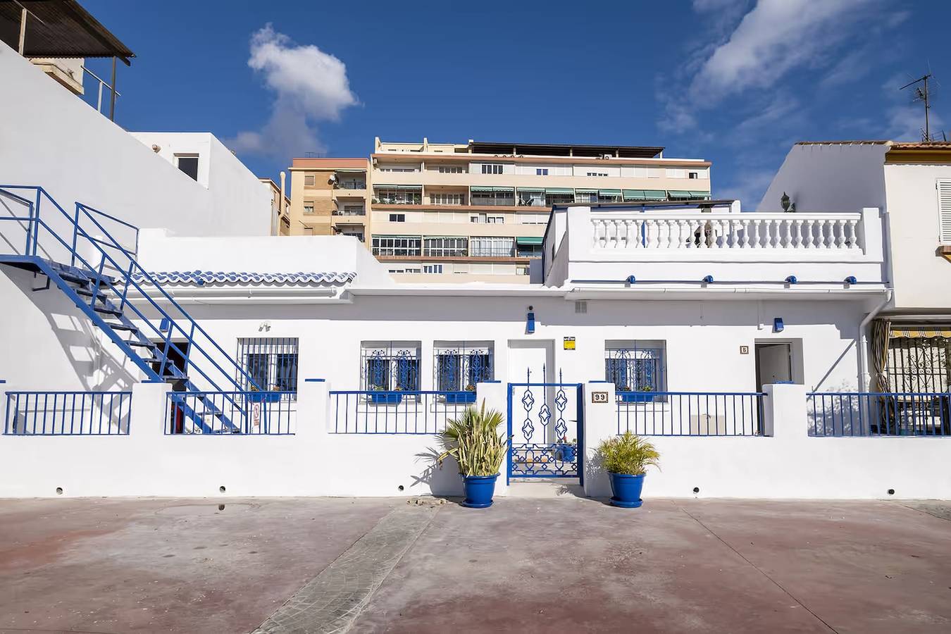Gehele studio, Fatma & Haifa - 99A Calle Quitapenas in Playa del Palo, Malaga