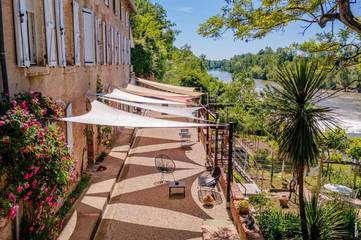 Location de vacances pour 2 personnes, avec jardin et vue, animaux acceptés à Brens