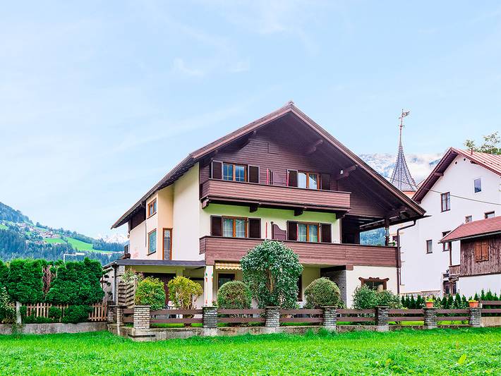 Ferienwohnung für 6 Personen, mit Balkon in Zell am Ziller