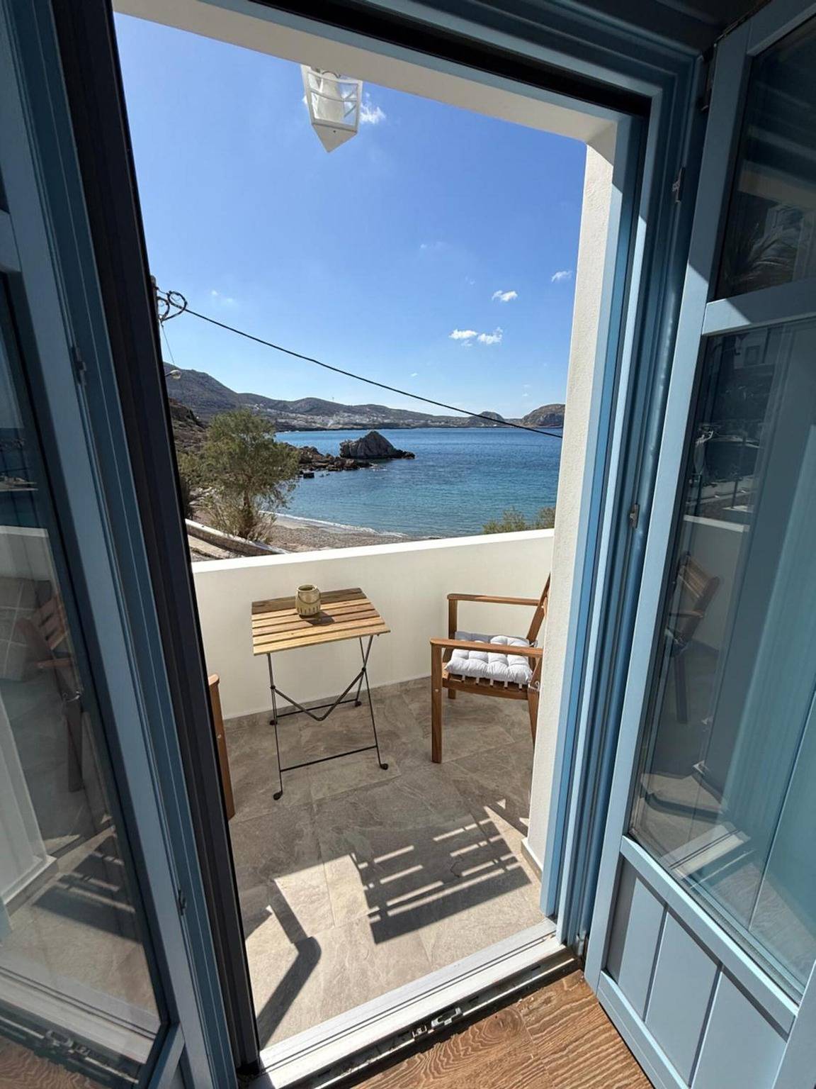 Ganze Wohnung, Apartment 'Villa2' mit Meerblick, Wlan und Klimaanlage in Karpathos