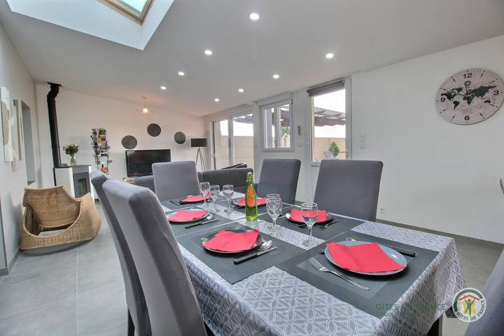 Gîte pour 6 personnes, avec Terrasse et Jardin à Plourhan