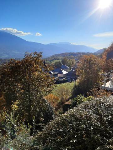 Gîte pour 4 personnes, avec terrasse et vue dans Col de Tamié