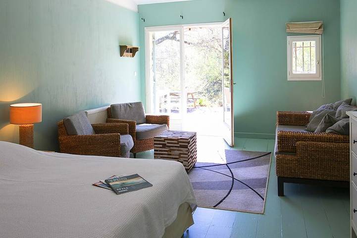 Location de vacances pour 15 personnes, avec jardin et terrasse à Crillon-le-Brave - 4