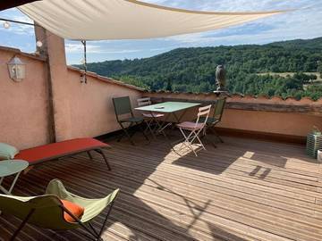 Location de vacances pour 4 personnes, avec vue et terrasse, animaux acceptés à Niozelles
