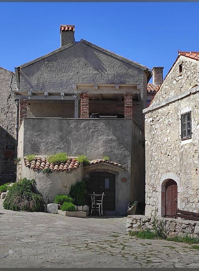 Apartment - Split Level in Lubenice, Cres