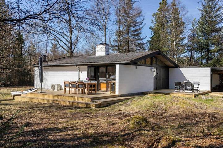 Feriehus for 4 personer, med Terrasse i Jerup