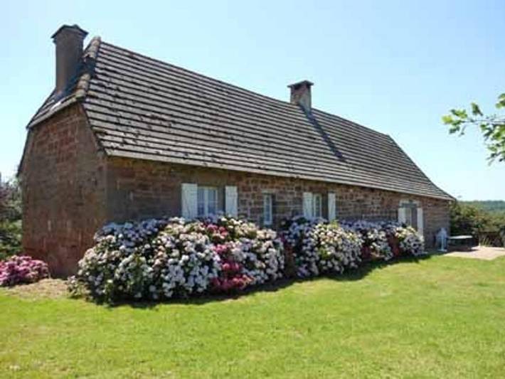 Location de vacances pour 9 personnes, avec Terrasse et Jardin à Villac