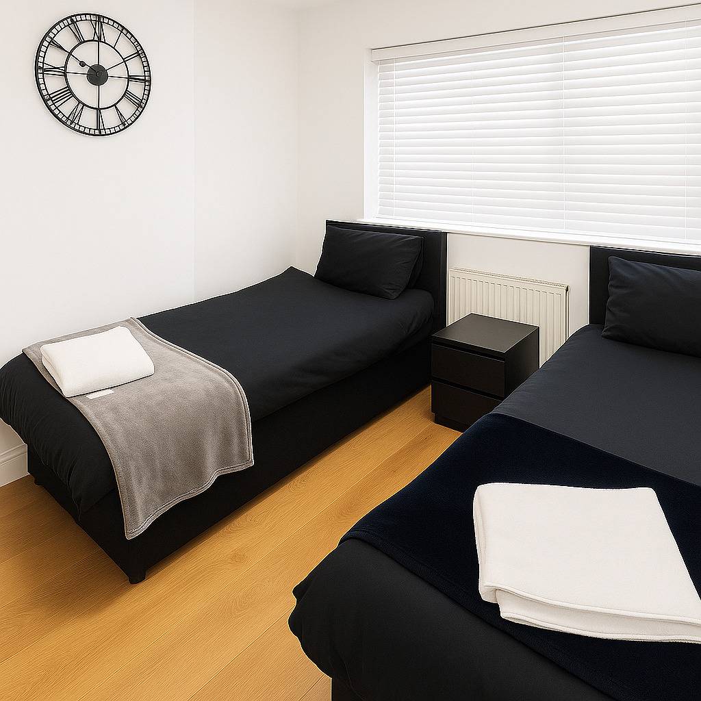 Rylstone Retreat - 4 Bedroom House in Reading in Reading, Berkshire