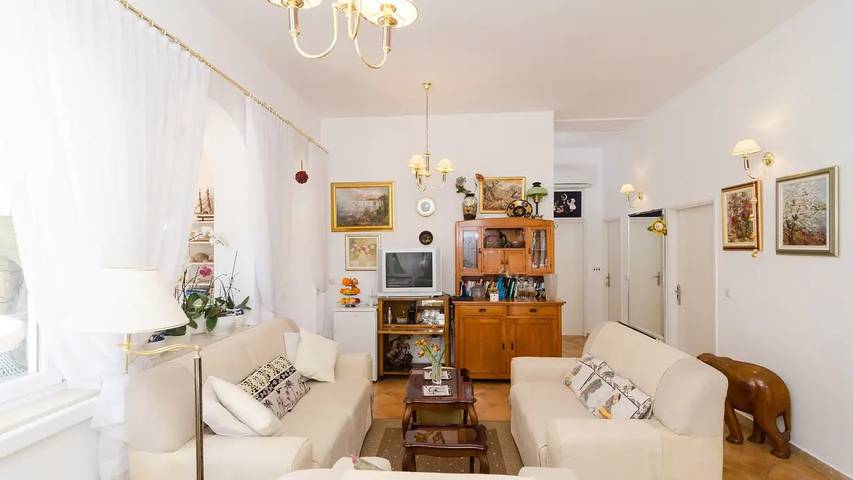 Villa pour 7 personnes, avec piscine et jardin à Srebreno - 3