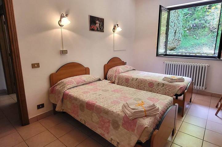 Location de vacances pour 4 personnes, avec jardin à Camporgiano - 3