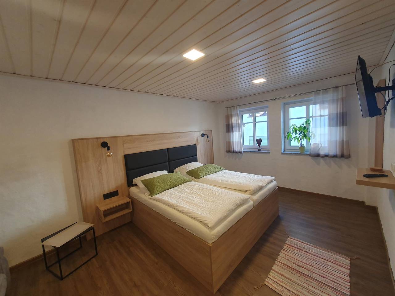 Doppelzimmer Bleidenberg in Alken, Osteifel