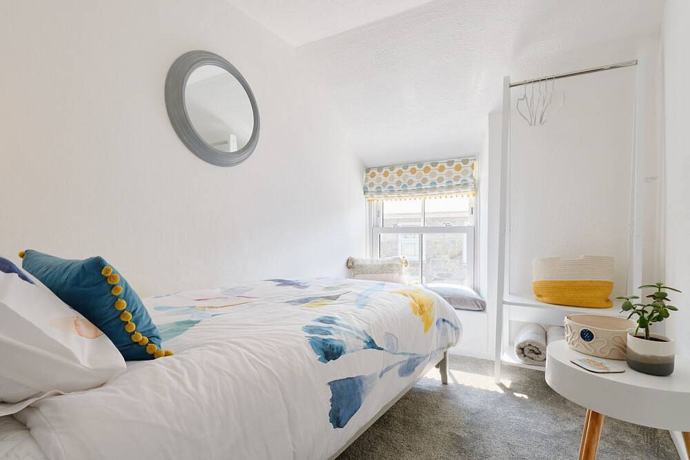 Coral Cottage in Porthleven, Cornwall