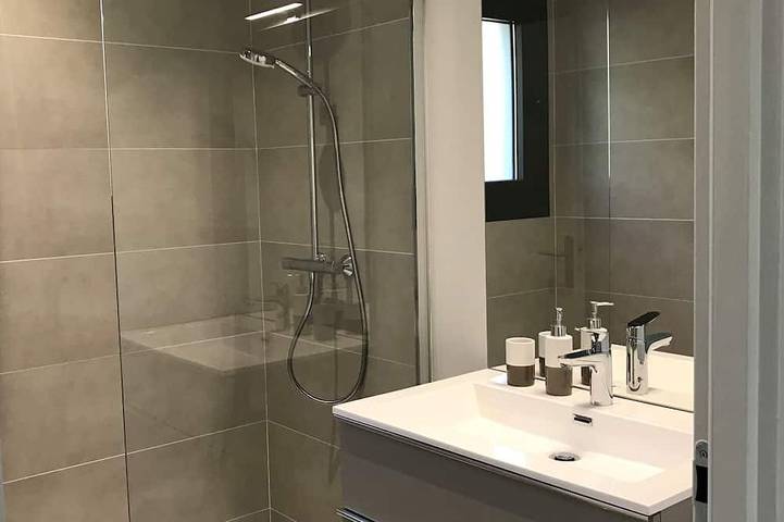 Location de vacances pour 4 personnes, avec jardin à Châteauneuf-Grasse - 4