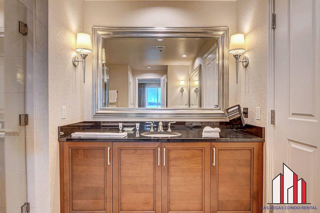 Ganze Wohnung, Mgm Signature-37-814 1Br 2Ba F1 Pits View Balcony in Las Vegas Strip, Paradise