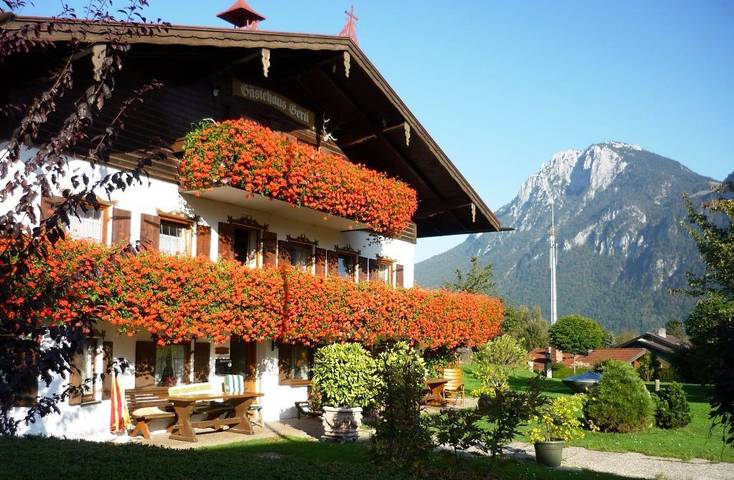 Pension für 2 Personen, mit Terrasse und Garten