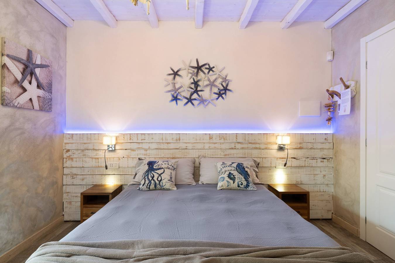 Habitación 'Stella Marina' con terraza privada, Wi-Fi y aire acondicionado in Spiaggia Libera Attrezzata Il Volto, Moneglia