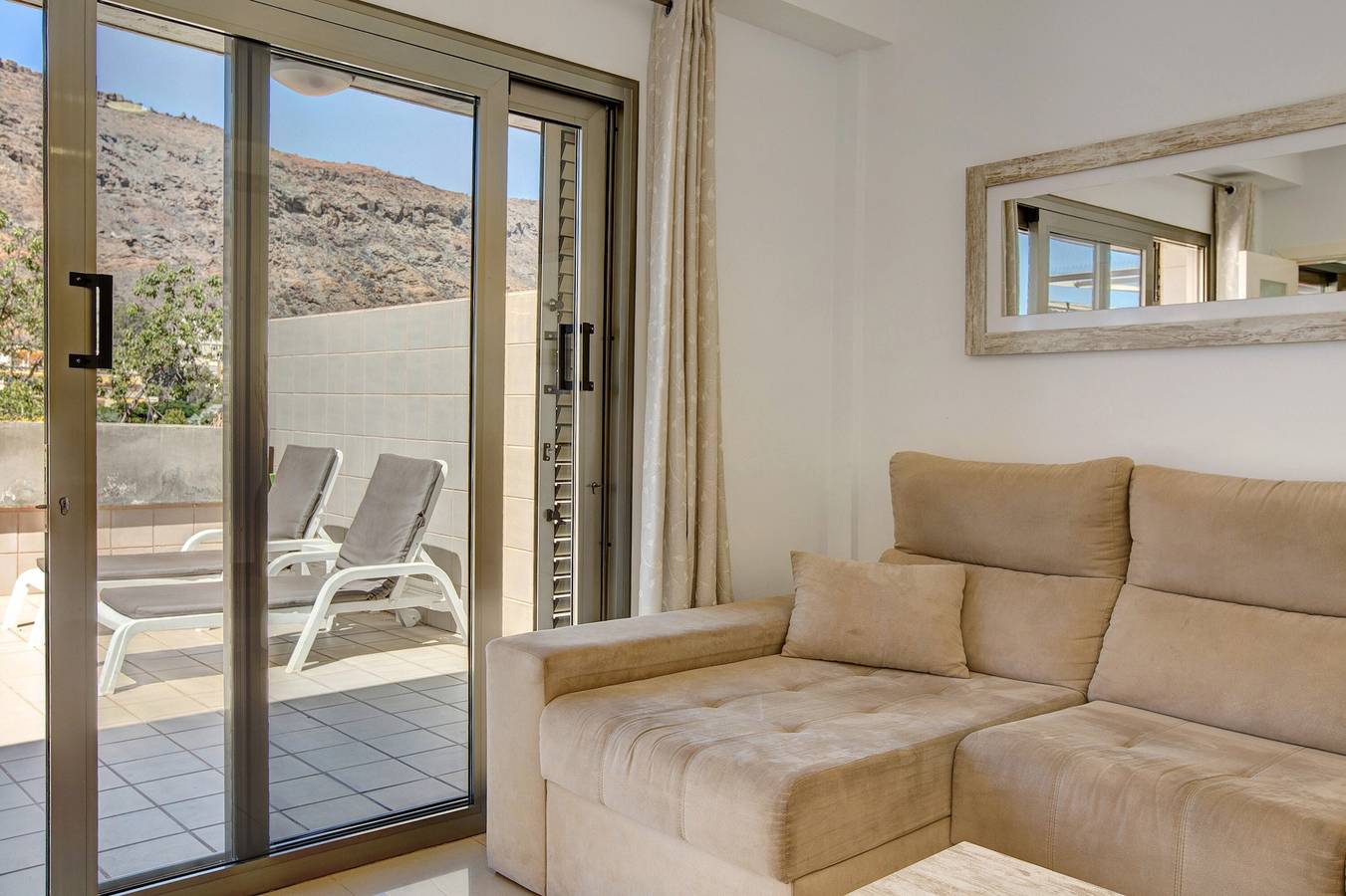 Casa de vacaciones "Ca Luis" con vistas a la montaña, jardín y Wi-Fi in Puerto de Mogan, Lomo Quiebre