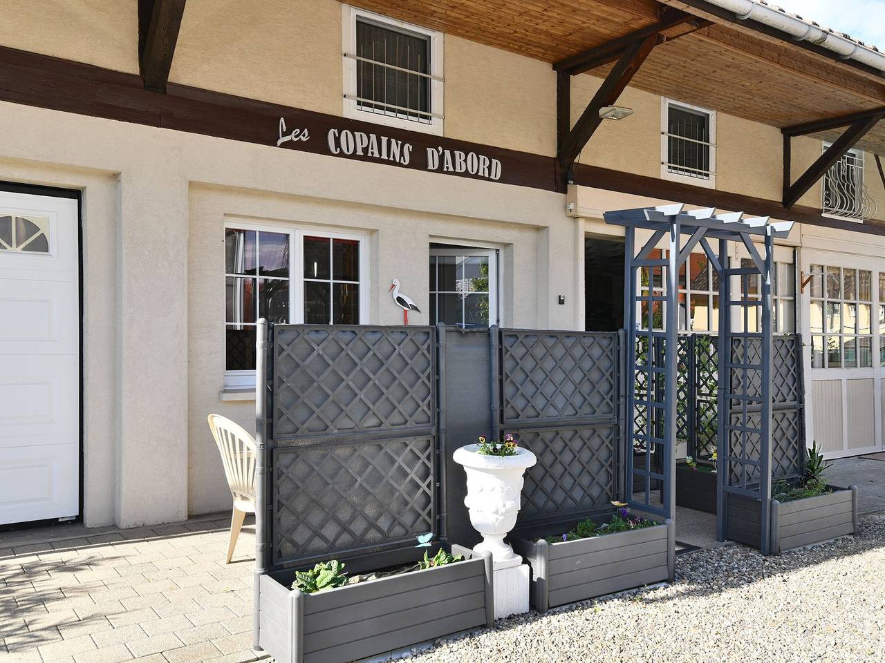 Ganze Wohnung, Gemütliches Ferienhaus in Baldersheim – 3 Schlafzimmer, Terrasse, Parkplätze, zentrale Lage in Baldersheim, Mülhausen und Umgebung
